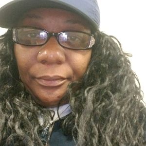 Meet your Posher, Bonita